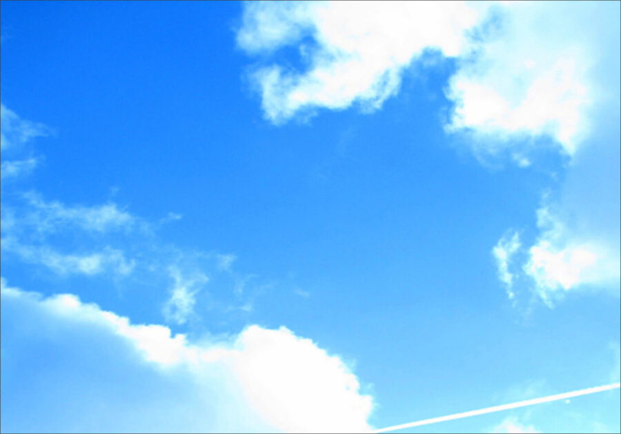 Живописные фоны с облаками