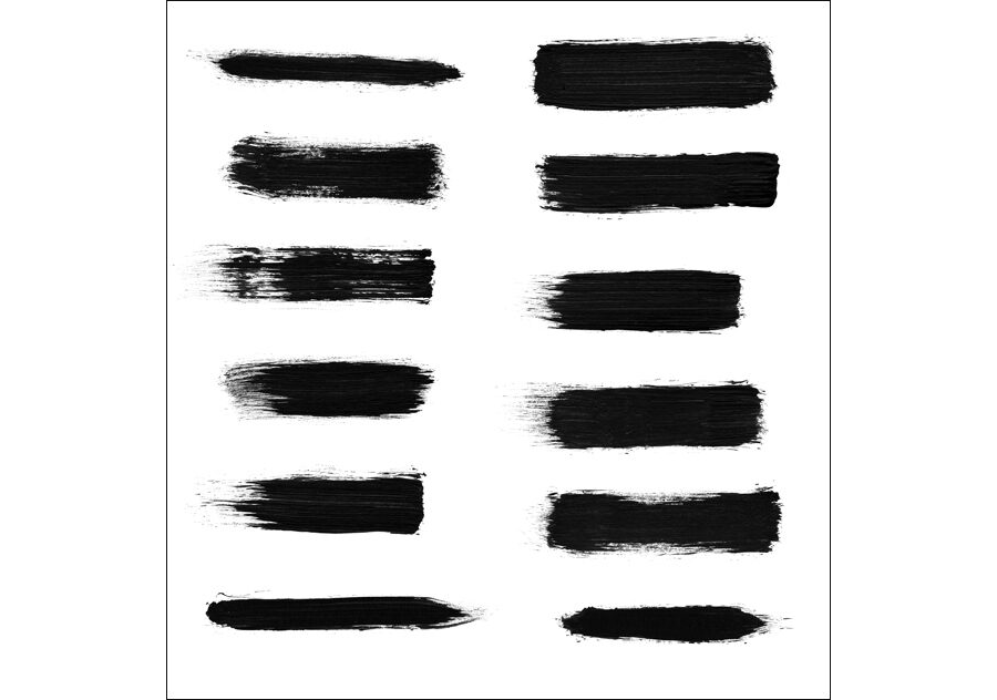 Кисти с сухими мазками и линиями от красок